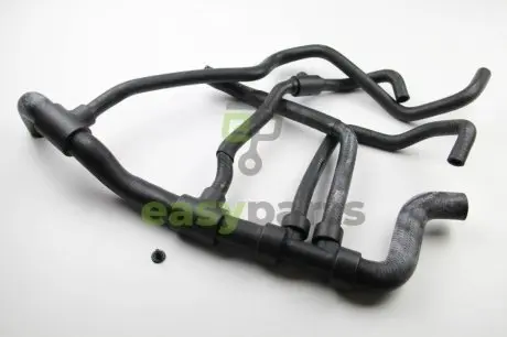 Патрубок радіатора Trafic/Vivaro 1.9dCi 00- (нижній) Metalcaucho 09253