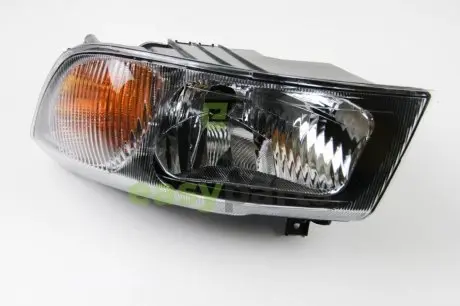 Фото фара F. Transit 00-06 Л. (темн. відбивач) BSG BSG 30-800-006 Фара F. Transit 00-06 Л. (темн. відбивач) BSG BSG 30-800-006