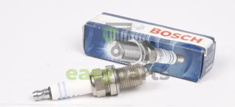 Свічка запалювання Smart City Coupe/Fortwo Cabrio 0.6 98-04 (Super Plus FR6KDC+) BOSCH 0 242 240 648