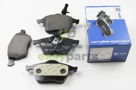Гальмівні колодки дискові перед. Audi A6 1.8-2.8 97- VW Passat Skoda HELLA 8DB355008-411