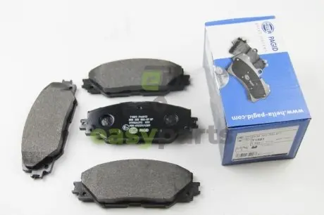 Гальмівні колодки дискові перед. Toyota Rav 4 III 2.0 VVT-i 06-/ Rav 4 USA 05- HELLA 8DB355006-871