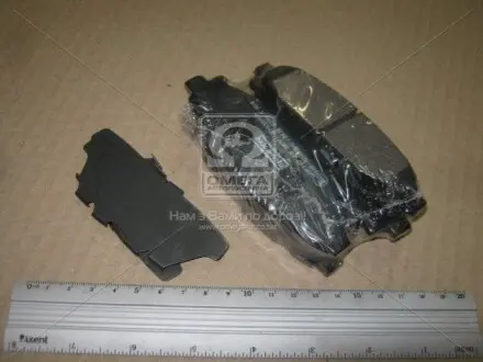 Колодка торм. дисковод. SUBARU LEGACY 2.0 2.5 03-, OUTBACK 2.5 03 - задн. CHAMPION 573380CH