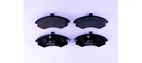 Гальмівні колодки перед. Elantra/Matrix 1.5-2.0 00-10 PAGID HELLA 8DB355010-481