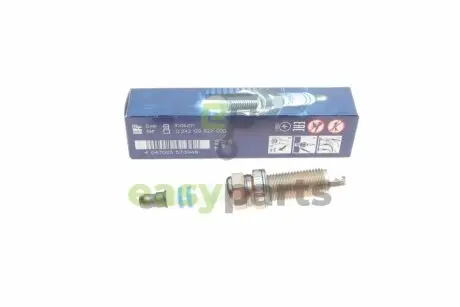 Свічка запалювання Nissan Qashqai 2.0 07-14 BOSCH 0242129522