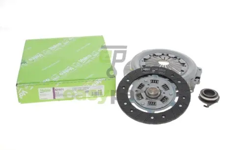 Комплект зчеплення Renault Megane 1.6 e/i 96-03/Dacia Logan 1.4-1.6 MPI/Bifuel (d=200mm) Valeo 821071