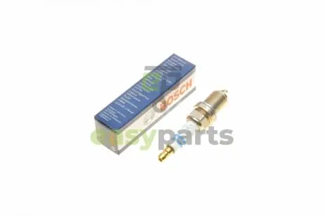 Свічка запалювання Chery/Daewoo/Honda/Hyundai/Kia/Mazda/Mitsubishi/Subaru/Toyota BOSCH 0242230557