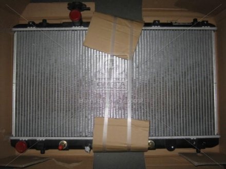 Радіатор охолодження двигуна NISSENS 64255 (фото 1)