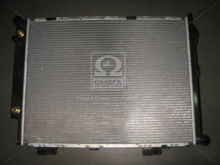 Радіатор охолодження двигуна MB W210 + / - AC автомат 95-02 Van Wezel 30002189 (фото 1)
