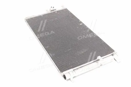 AVA HYUNDAI Конденсатор кондиціонера TUCSON 2.0 15-, KIA SPORTAGE 2.0 15- AVA COOLING KA5301D