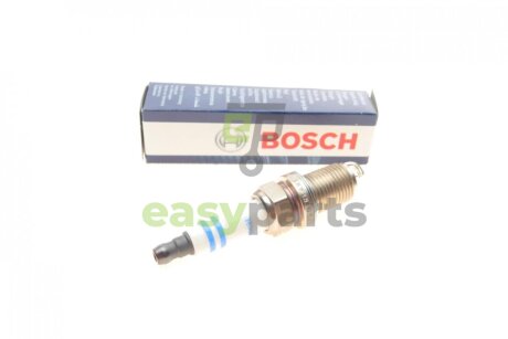 Свічка запалювання Mitsubishi L200/L300/L400/Pajero 94- BOSCH 0242240653