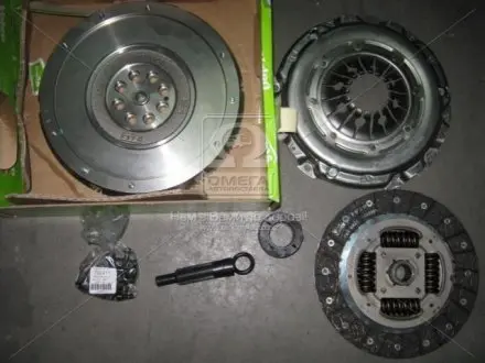 Маховик+сцепление AUDI A4, VW PASSAT 2.5TDI 00-06 Valeo 835104