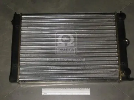 Радіатор охолоджування NISSENS 651631