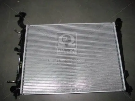 Радіатор охолодження двигуна Kia Cerato 08- (Mobis) Hyundai/Kia/Mobis 253101M350