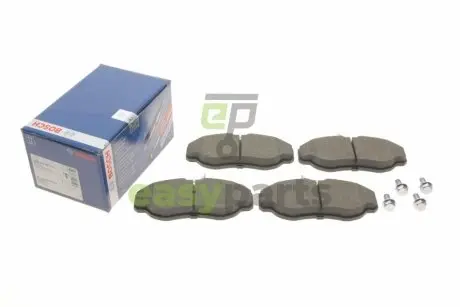 Колодки гальмівні (передні) Land Rover Discovery II/Range Rover II 94-04 (Lucas-Girling) BOSCH 0 986 424 565