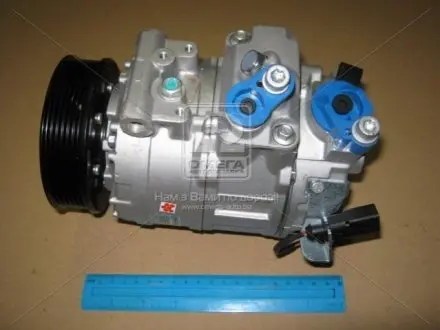 Компрессор кондиционера AUDI Van Wezel 0300K029
