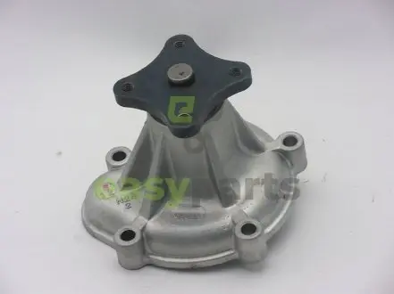 Фото насос водяной NISSAN GMB GWN-24A Насос водяной NISSAN GMB GWN-24A