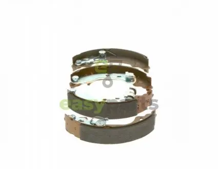 Колодки гальмівні барабанні BOSCH 0986487597