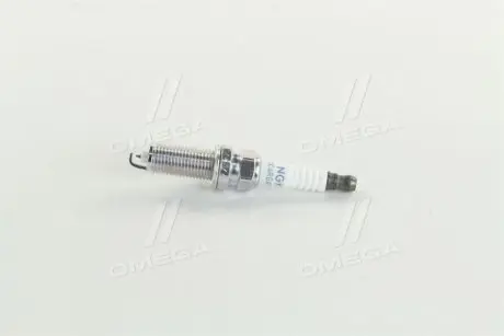 Свічка запалювання NGK LZKAR6AP-11