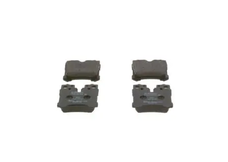 Комплект тормозных колодок, дисковый тормоз BOSCH 0986494424