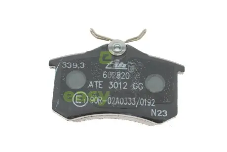 Колодки гальмівні (задні) VW Caddy 04-15/Golf 97-16/Passat B5 96-05/Skoda Fabia/Citroen/Peugeot 99- (Lucas/TRW) ATE 13046028202