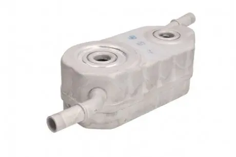Охладитель масла THERMOTEC D4P003TT