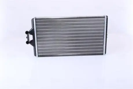 Теплообменник, отопление салона NISSENS 72005