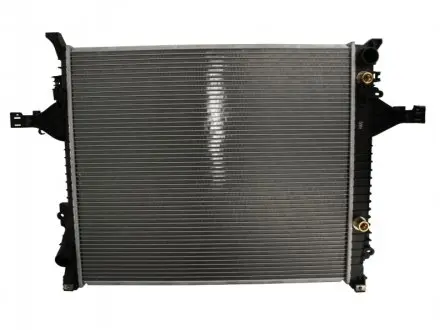 Радиатор THERMOTEC D7V004TT