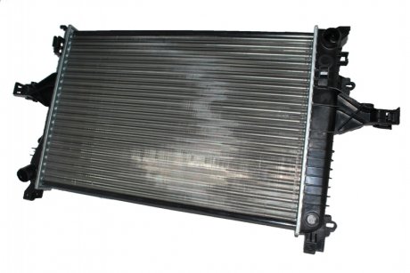 Радиатор, охлаждение двигателя THERMOTEC D7V002TT (фото 1)