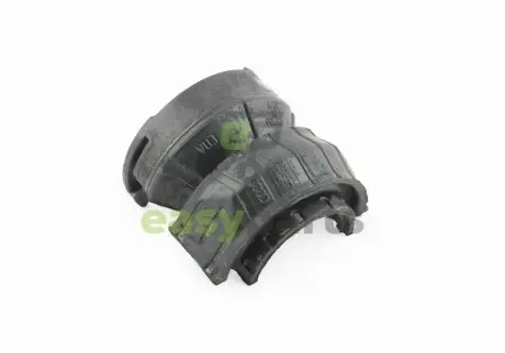 Втулка стабілізатора переднього VW Touareg (07-18)/Audi Q7 (07-15) VAG 7L8411313B