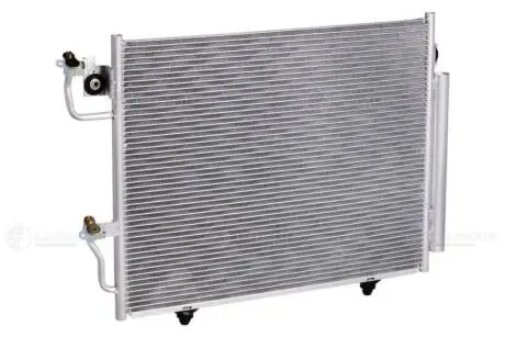 Радіатор кондиціонера Pajero III (00 -) з ресивером LUZAR LRAC 11151