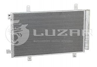 Радіатор кондиціонера SX4 1.5 / 1.6 (05 -) АКПП, МКПП LUZAR LRAC 2479 (фото 1)