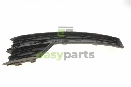 Вставка бампера (під протитуманку) Skoda Octavia 18- (R) DPA 88071839802