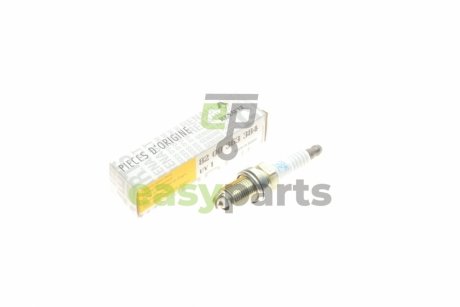 Свічка запалювання Renault Laguna/Megane/Scenic 2.0/2.0TCe 04- RENAULT / DACIA 8200363384