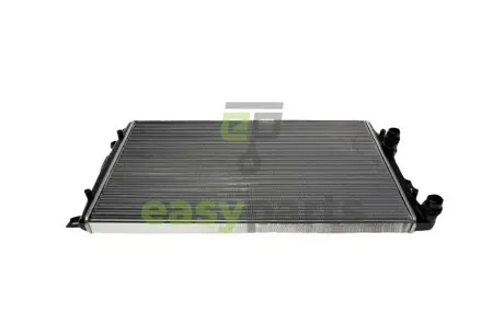 Радіатор охолодження VW Caddy/Golf/Passat/Audi A3/Seat Leon/Altea 1.2-2.0 03-(650x416x34) Valeo 732872