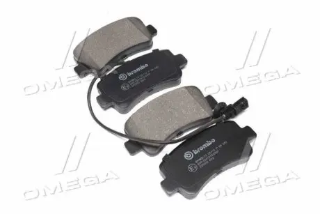 Гальмівні колодки зад. Renault Master III/Opel Movano 10- BREMBO P68063