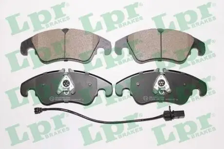 Тормозные колодки дисковые LPR 05P1420A