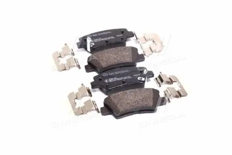 Гальмівні колодки зад. Hyundai i30/i40 11-/Kia Cee'd 12- (akebono) BREMBO P30067
