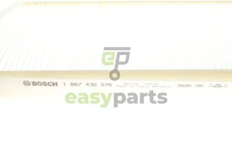 Фільтр салону MB C-class (W203) 00-07 BOSCH 1987432070