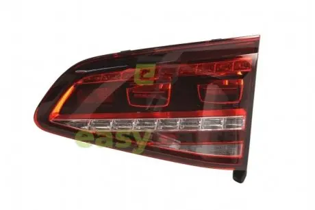 Ліхтар задній внутрішній правий VW Golf V (LED) MAGNETI MARELLI 714081240801