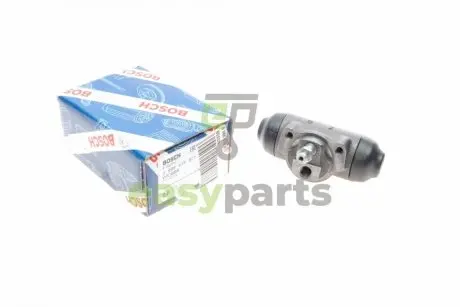 Циліндр гальмівний (задній) Toyota Land Cruiser 69- (d=25.4mm) BOSCH 0986475877