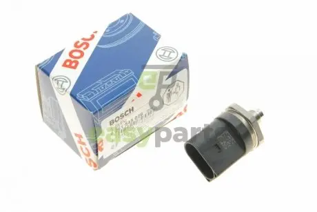 Датчик тиску палива VW Caddy/Touran 2.0EcoFuel 06-15 BOSCH 0261545026