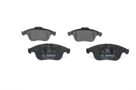 Тормозные колодки RENAULT Laguna &quot;F &quot;07&gt;&gt; BOSCH 0986494381 (фото 1)