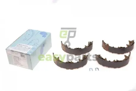 Колодки гальмівні (задні) Toyota Avensis/Camry -06 (170x40) (барабанні) BLUE PRINT ADT34168