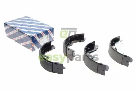 Колодки гальмівні (задні) Nissan Terrano 96-07 (барабанні) BOSCH 0986487700