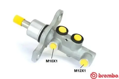 Тормозной цилиндр главный BREMBO M23 001