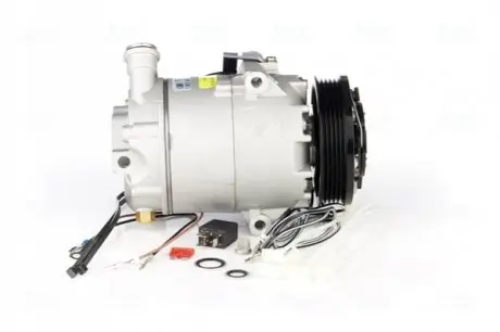 Компресор кондиціонера NISSENS 89215