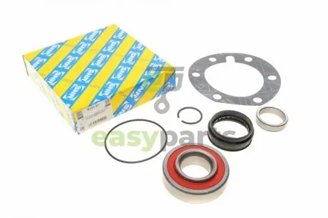 Підшипник маточини (задньої) Toyota Hilux 2.5/3.0D 05- SNR NTN R141.57