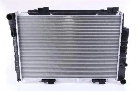Радиатор NISSENS 62750A