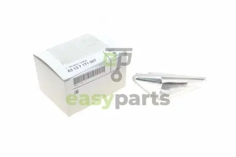 Повторювач повороту на крило X5 (E70) 06-13 (L) BMW 63137171007