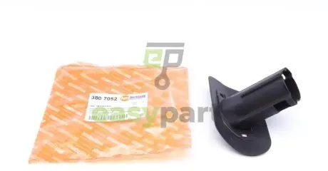 Направляюча форсунки омивача фари VW T5 10-15 (R) AUTOTECHTEILE 3807052